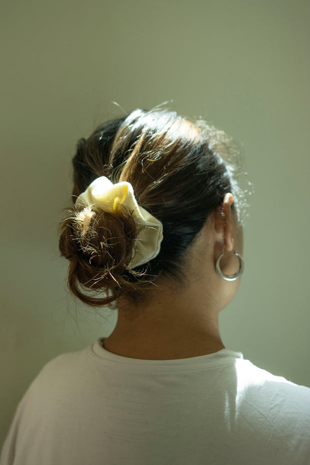 Chameli scrunchie